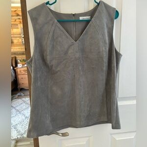 Faux suede top. Calvin Klein. Size XL
